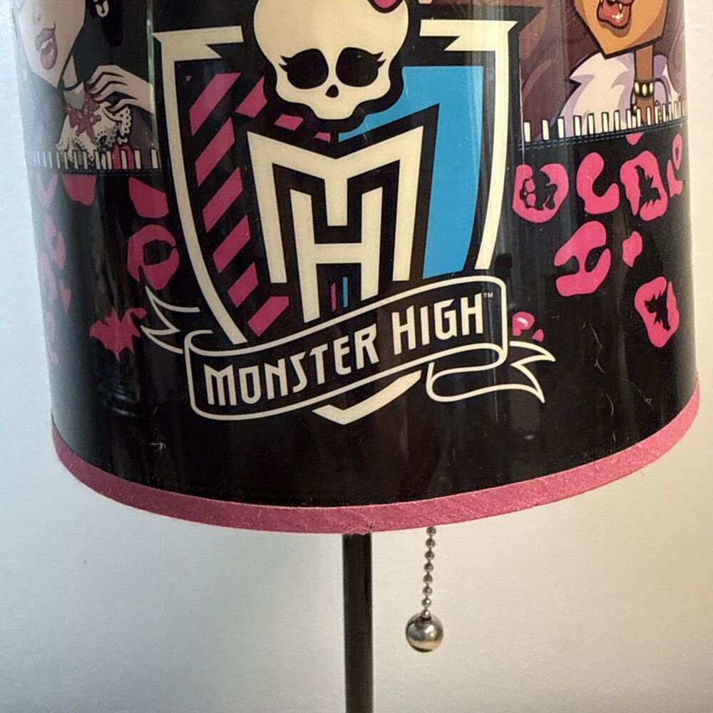 Vintage 2014 Monster High Table Lamp Light with Shade Great Working - Picture 10 of 11